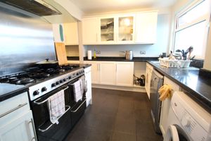 Kitchen- click for photo gallery